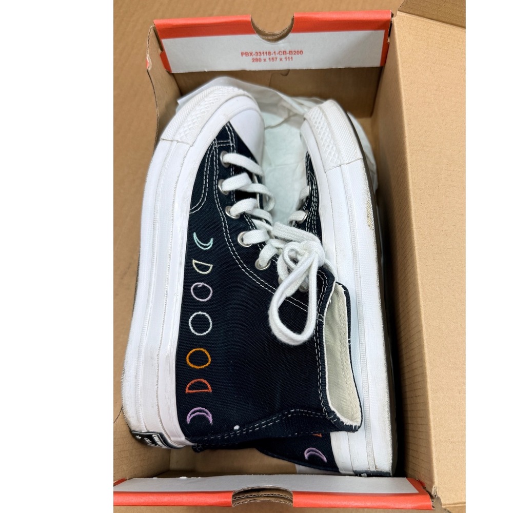 Converse Chuck 70 Hi Women 6.5 Black Moon Phase Celestial Embroidered A03738C - Picture 2 of 16